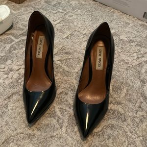 Steve Madden pumps